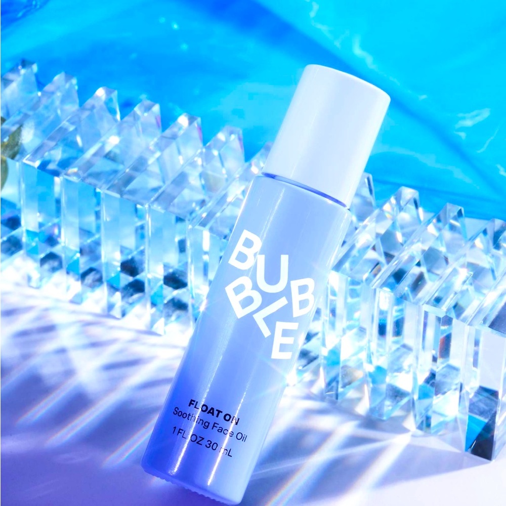 FLOAT ON SOOTHING FACIAL OIL